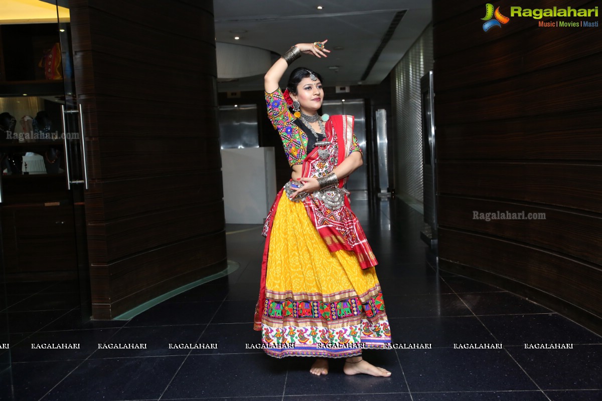 Bina Mehta‘s Garba Event of Festival of Joy & Happiness