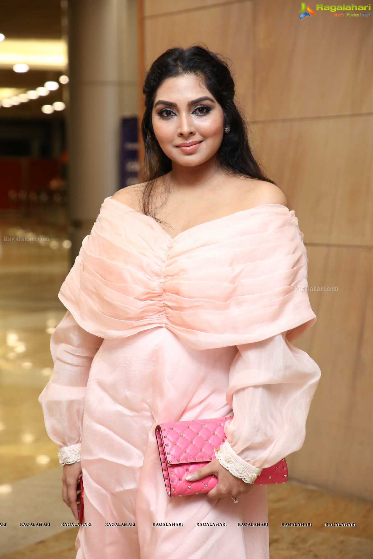 Heal-a-Child's Annual Fashion Show 2019 at HICC