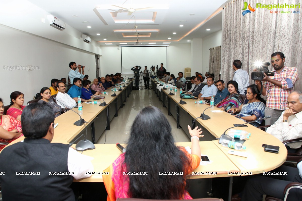 Ms. Karuna Gopal Hosts Roundtable Discussion on Defeat Dengue at Institution of Engineers, Khairatabad