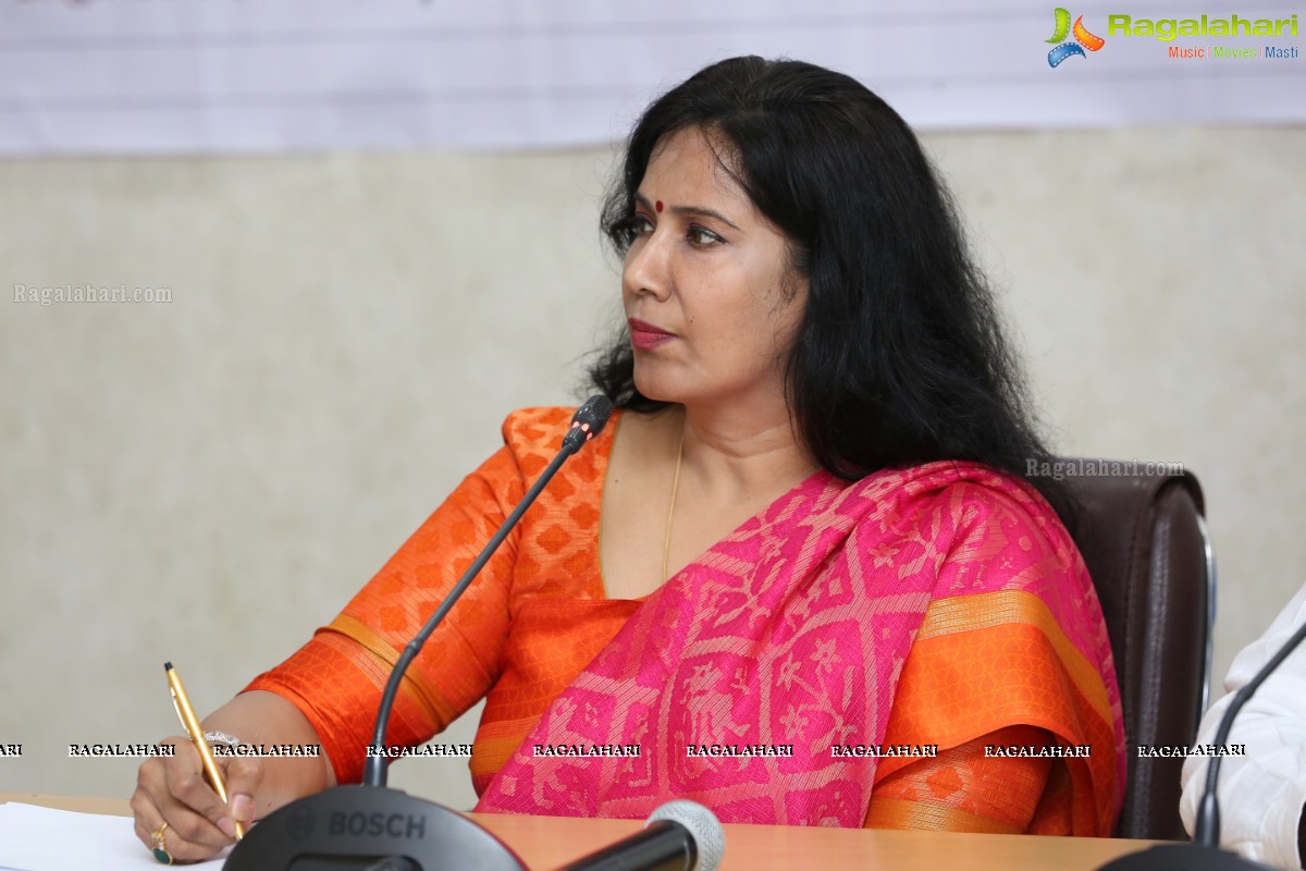 Ms. Karuna Gopal Hosts Roundtable Discussion on Defeat Dengue at Institution of Engineers, Khairatabad