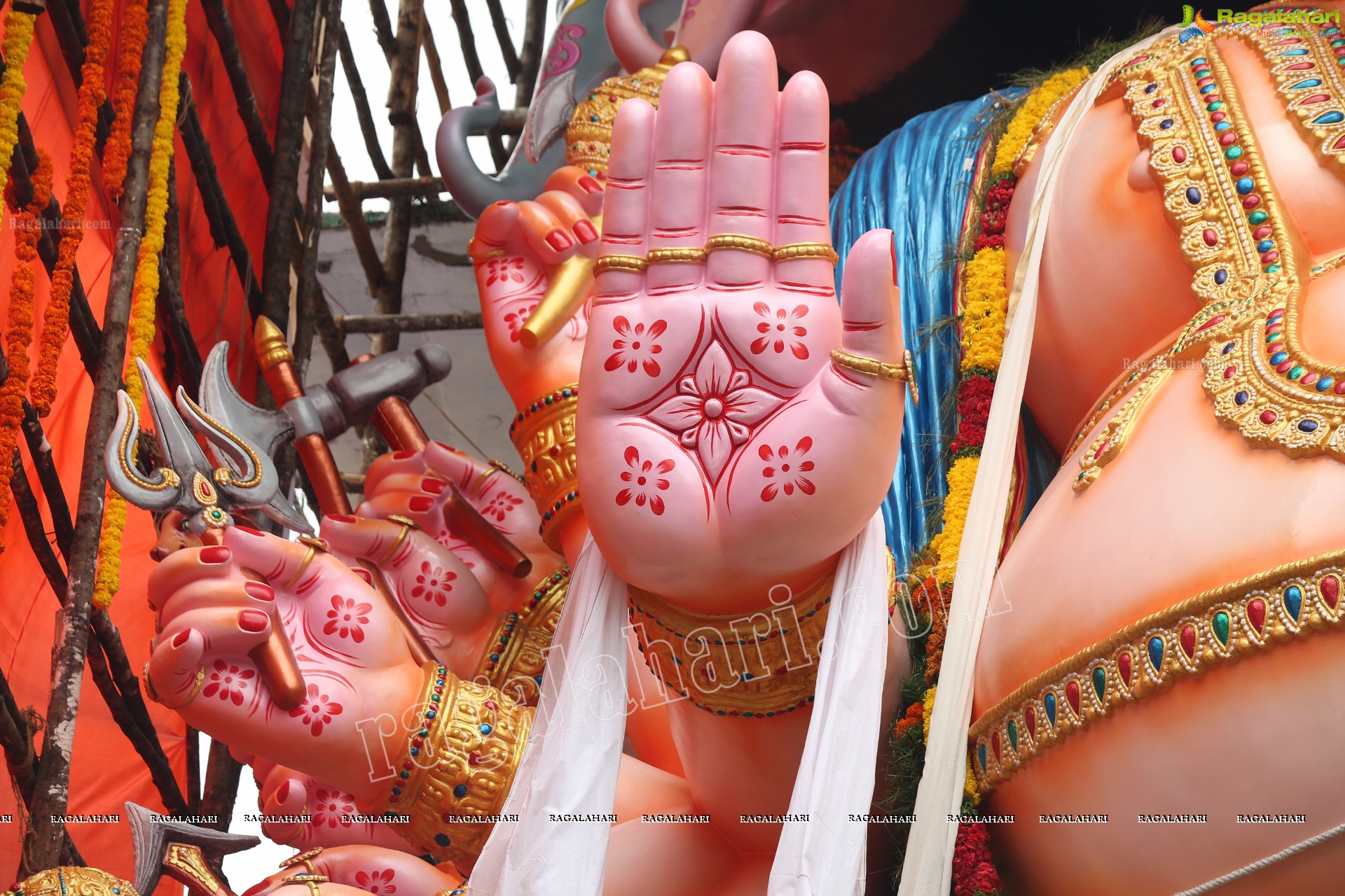 Khairatabad Ganesh 2019 in Dwadashaditya Maha Ganapathi Avatar
