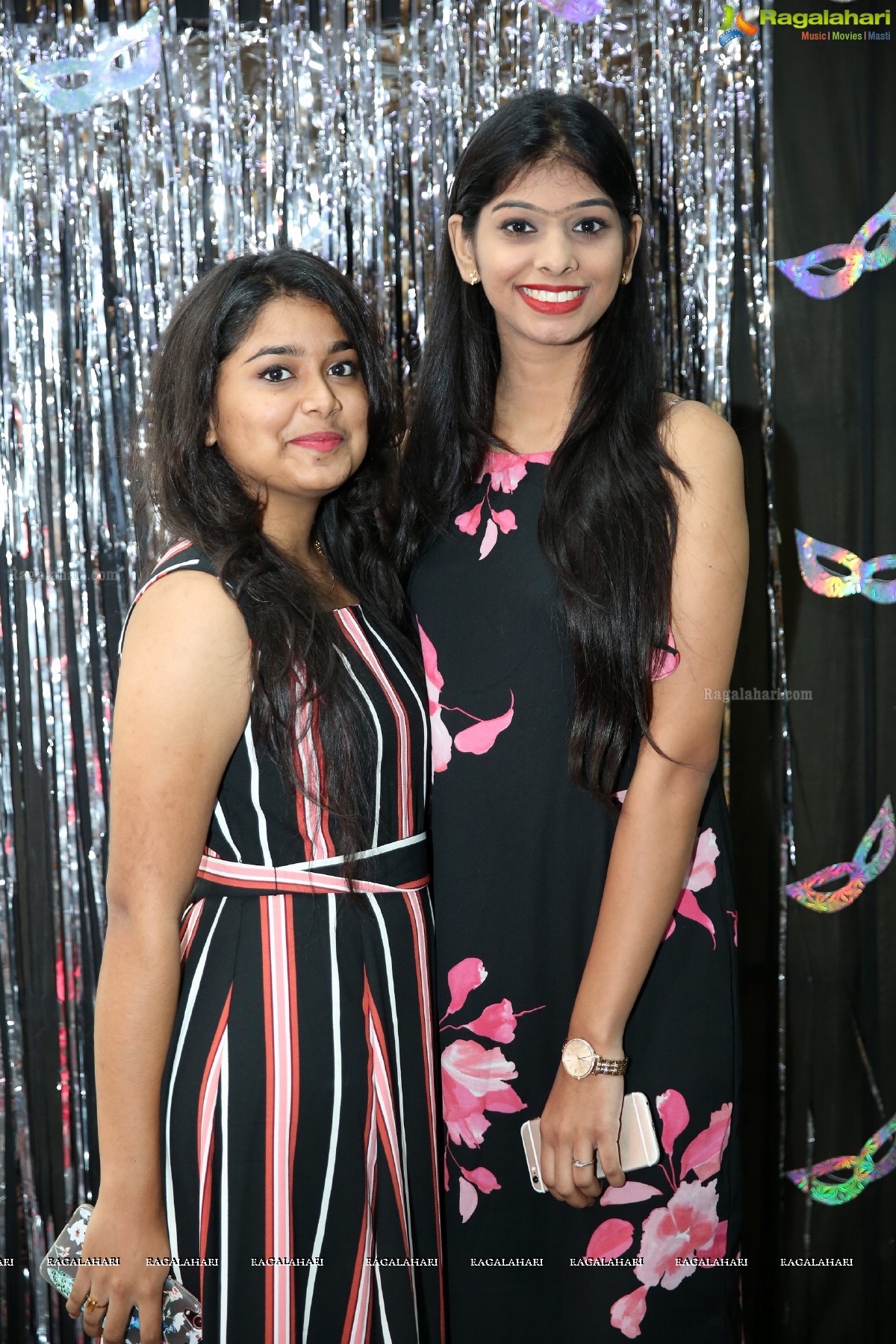Lakhotia Institute of Designing Fresher's & Farewell Party 2019 & Fashion Show at Katriya Hotel