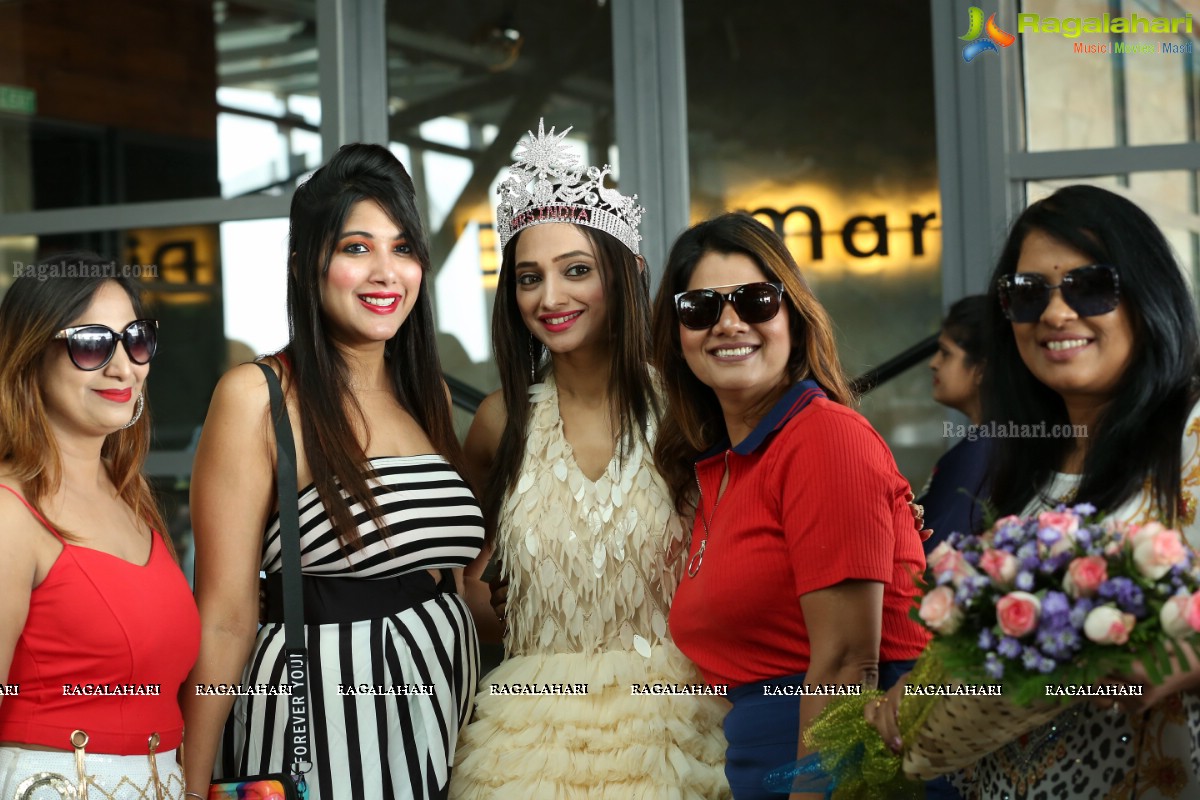 Mrs India Runnerup Preeti Harjs' Success Party