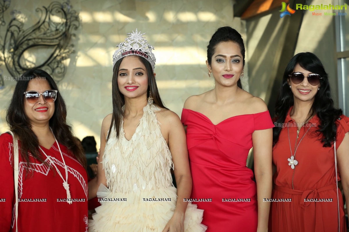 Mrs India Runnerup Preeti Harjs' Success Party