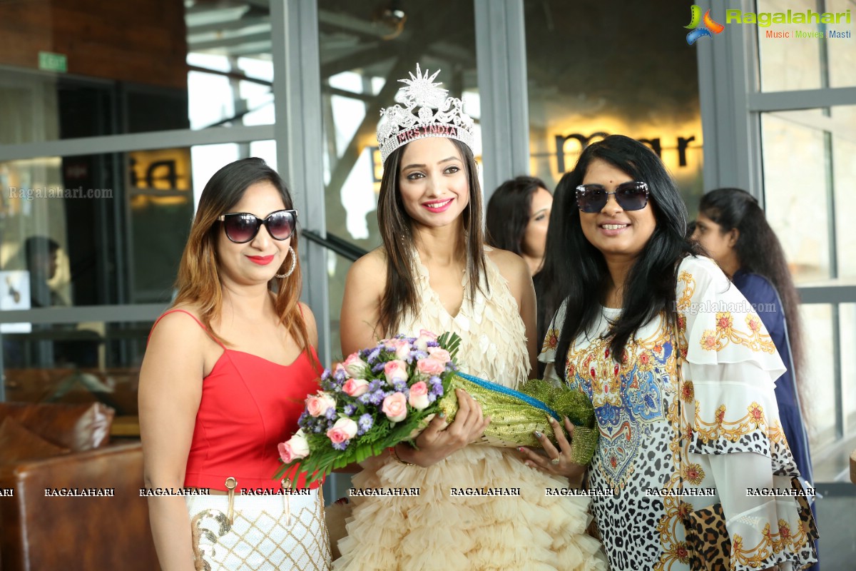 Mrs India Runnerup Preeti Harjs' Success Party