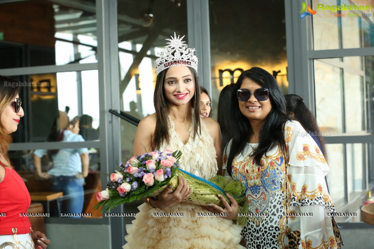 Mrs India Runnerup Preeti Harjs' Success Party