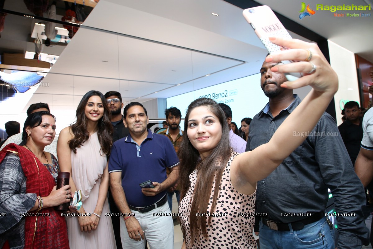 OPPO Reno2 Z First Sale Event at Sarath City Capital Mall