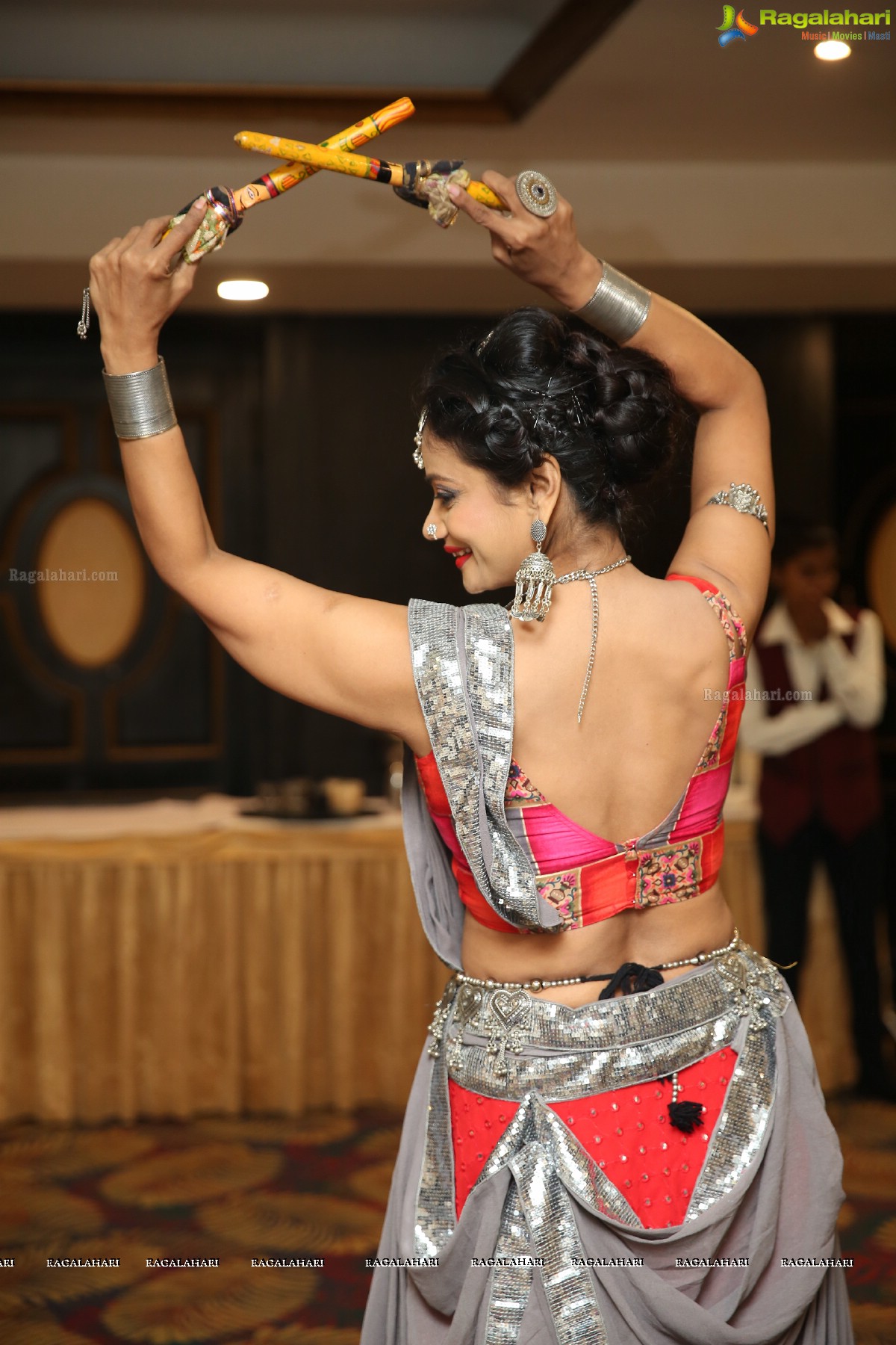 Phankaar Innovative Mind Organises Dandiya Dhamaal at Royal Reve Hotel