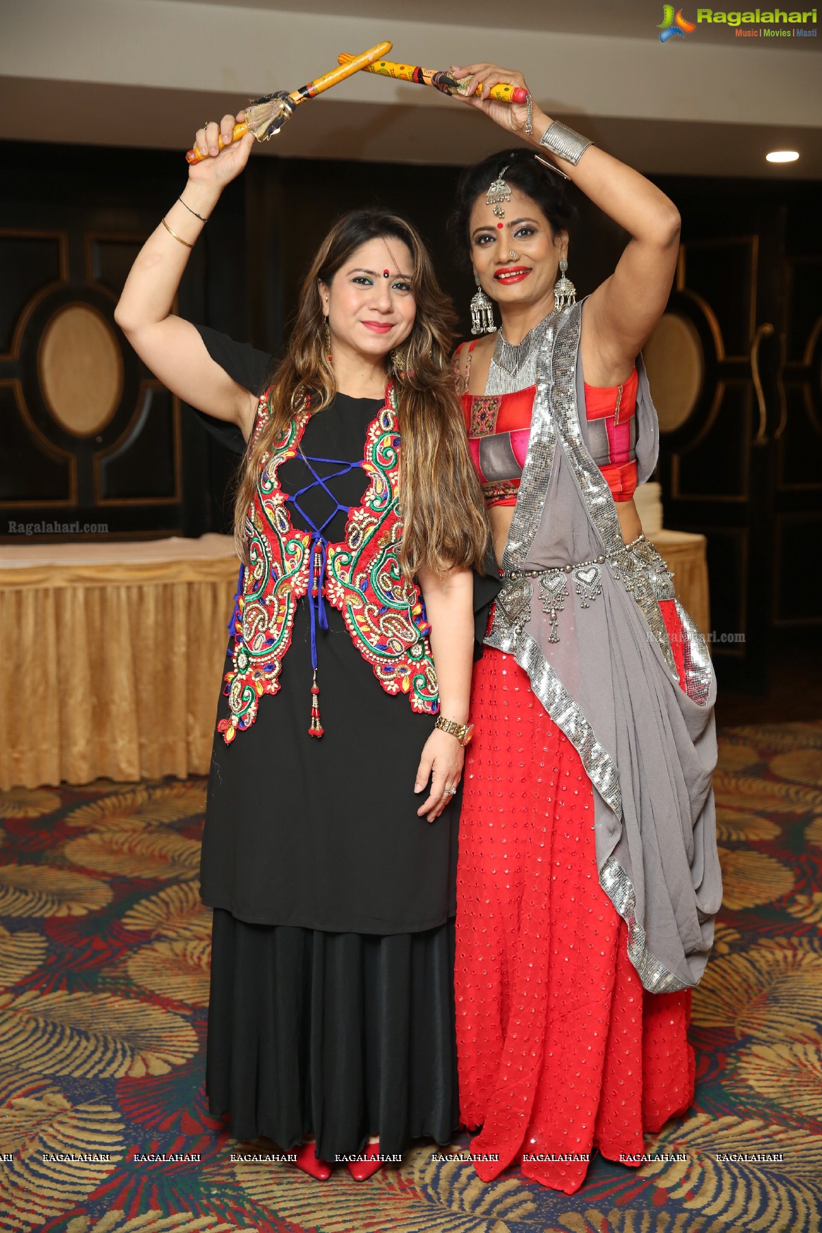 Phankaar Innovative Mind Organises Dandiya Dhamaal at Royal Reve Hotel