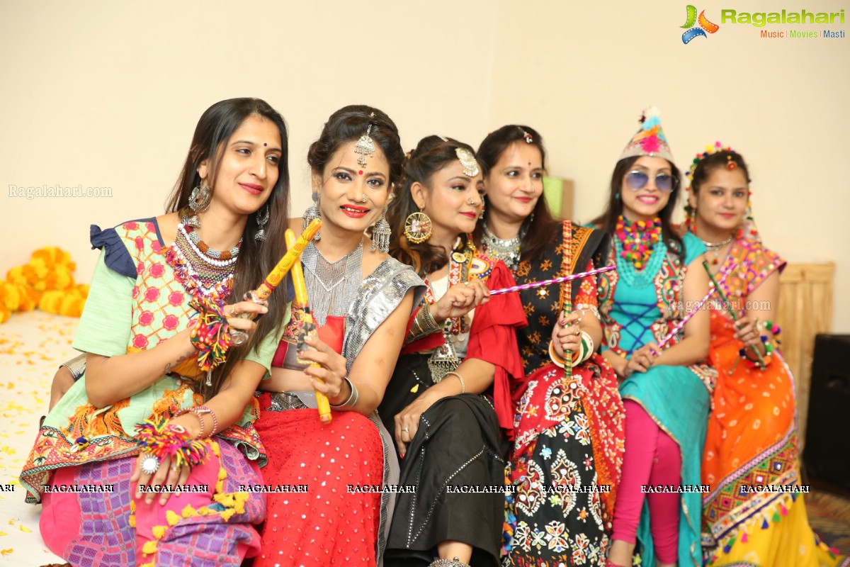 Phankaar Innovative Mind Organises Dandiya Dhamaal at Royal Reve Hotel