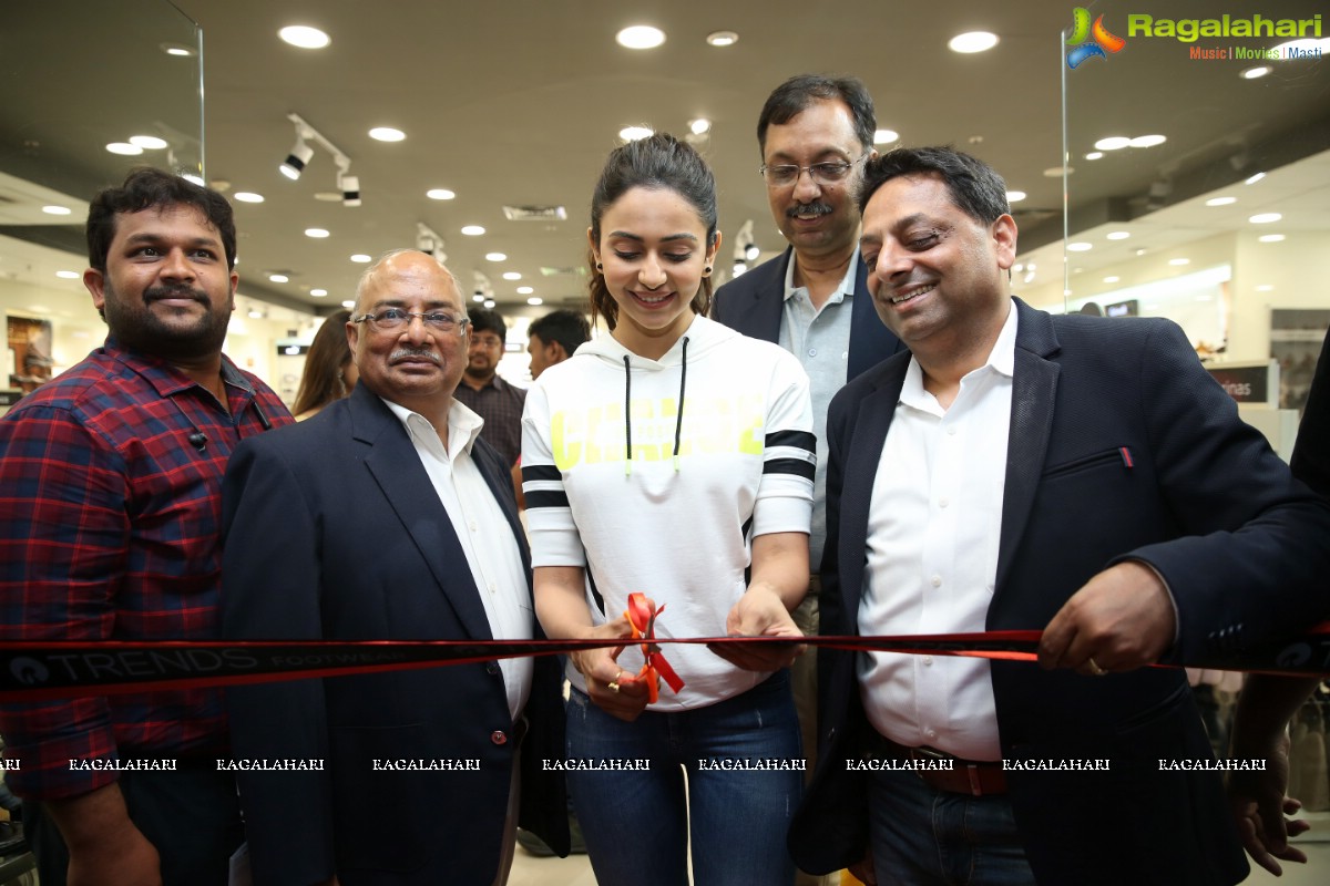 Reliance Retail Opens Its Trends Footwear Store at NSL Kukatpally 