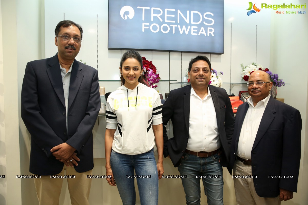 Reliance Retail Opens Its Trends Footwear Store at NSL Kukatpally 