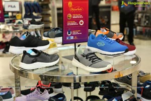 Reliance Retail Opens Its New Trends Footwear Store