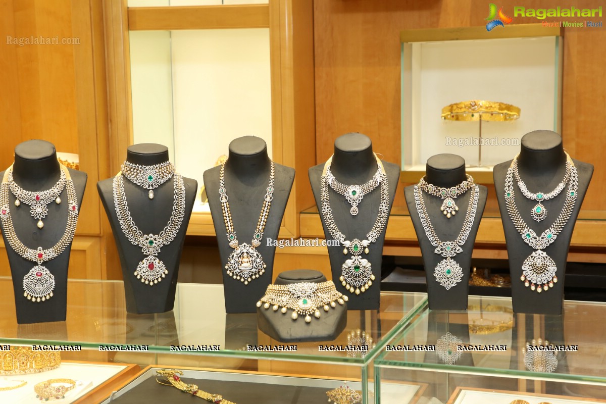 Sri Krishna Jewellers' Trendy Jewellery Collection Launch