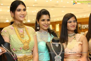 Sri Krishna Jewellers' Trendy Jewellery Collection Launch