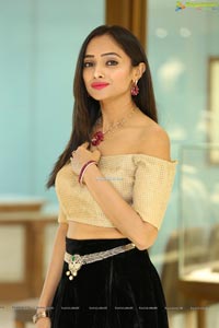 Sri Krishna Jewellers' Trendy Jewellery Collection Launch