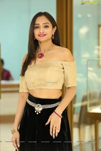 Sri Krishna Jewellers' Trendy Jewellery Collection Launch