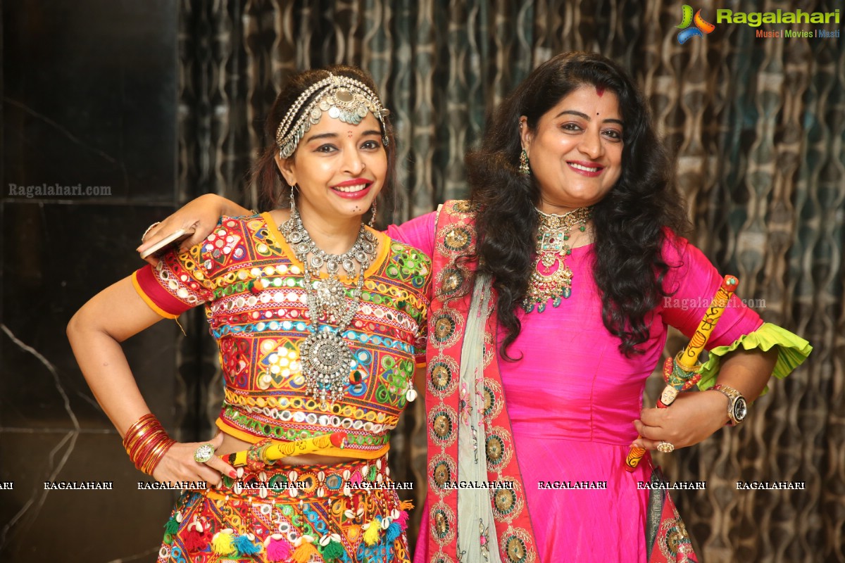 Synergy Elite Dandiya Celebrations at Taj Vivanta