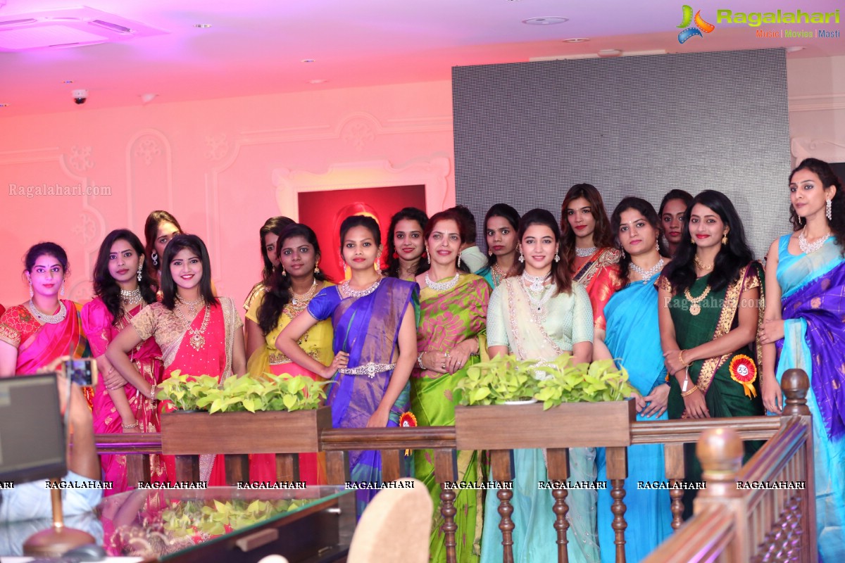 Tanishq Jewellery Showcases Latest Collection, Models Ramp Walk