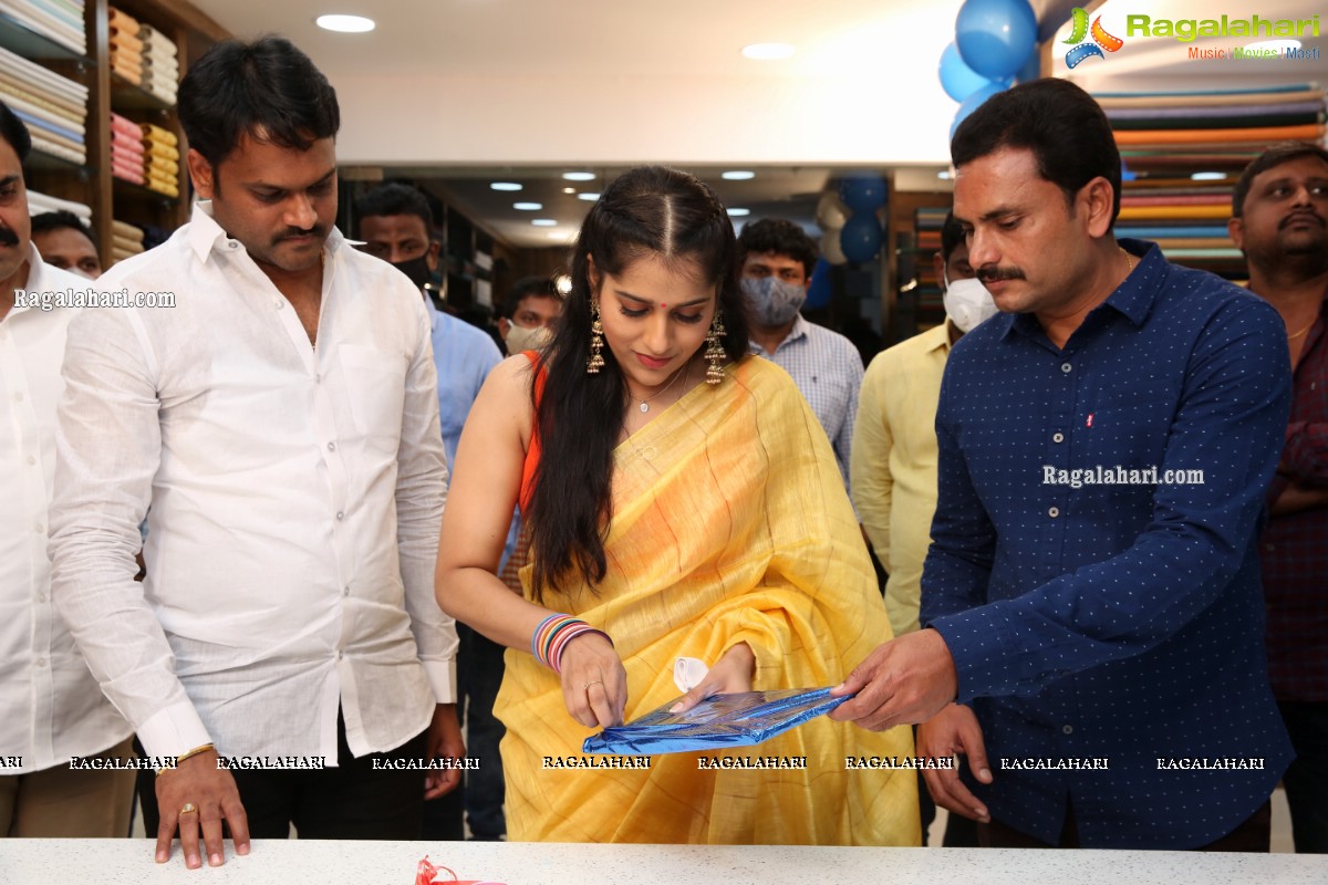 Linen House Launches E-Commerce Portal at Hydernagar