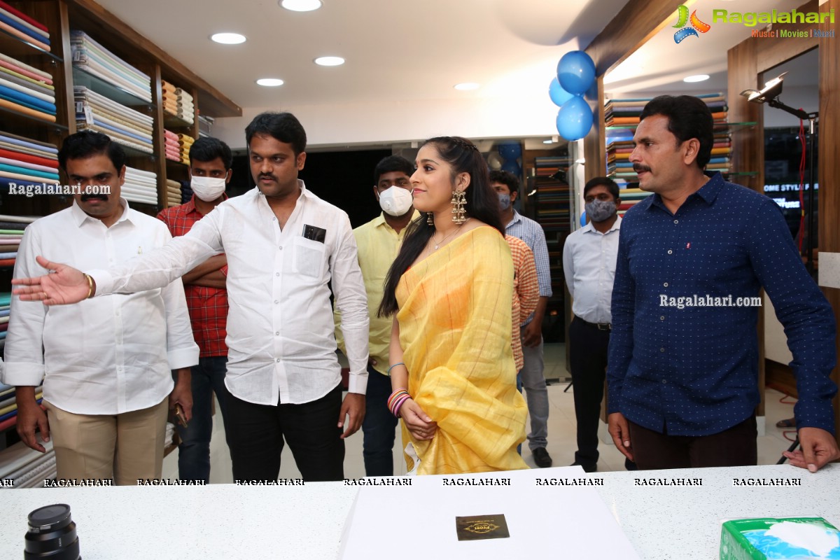 Linen House Launches E-Commerce Portal at Hydernagar