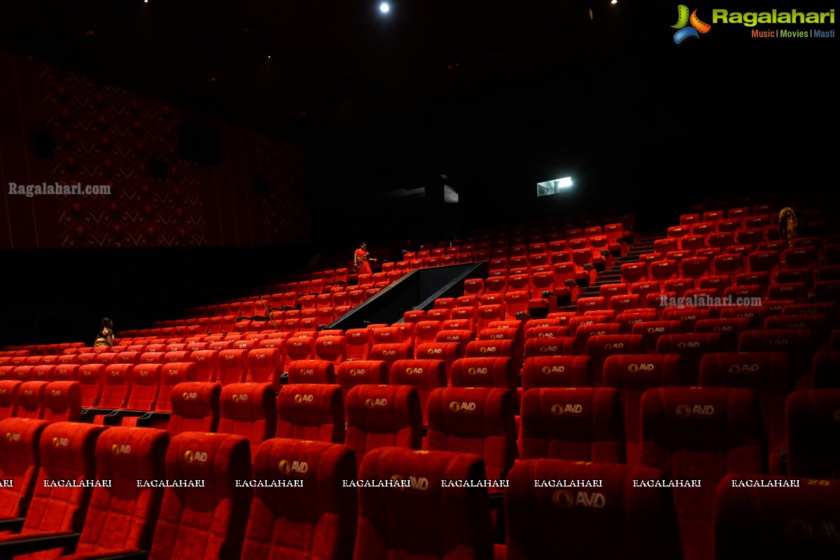 Vijay Devarakonda And Asian Cinemas Multiplex AVD Cinemas Launch At Mahabubnagar