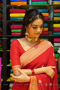 Keerthy Suresh Launches CMR Shopping Mall In Mancherial