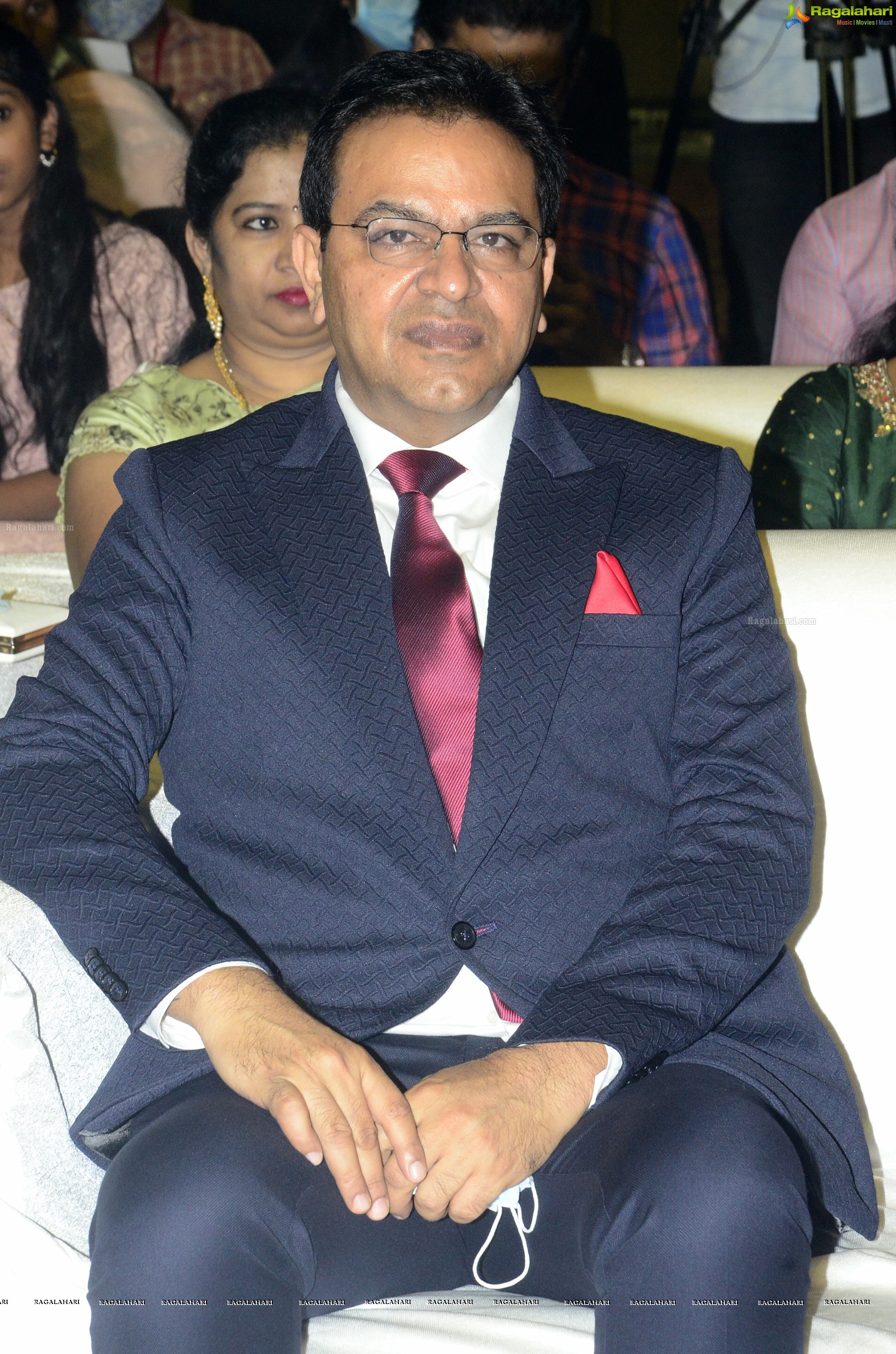 Mahesh Babu As The Brand Ambassador For Big C