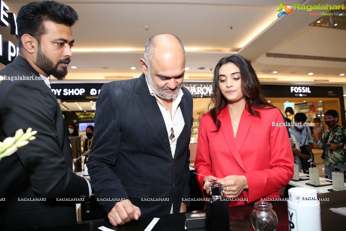 Make Your Own Perfume Opens It's New Store in Hyderabad at Inorbit Mall