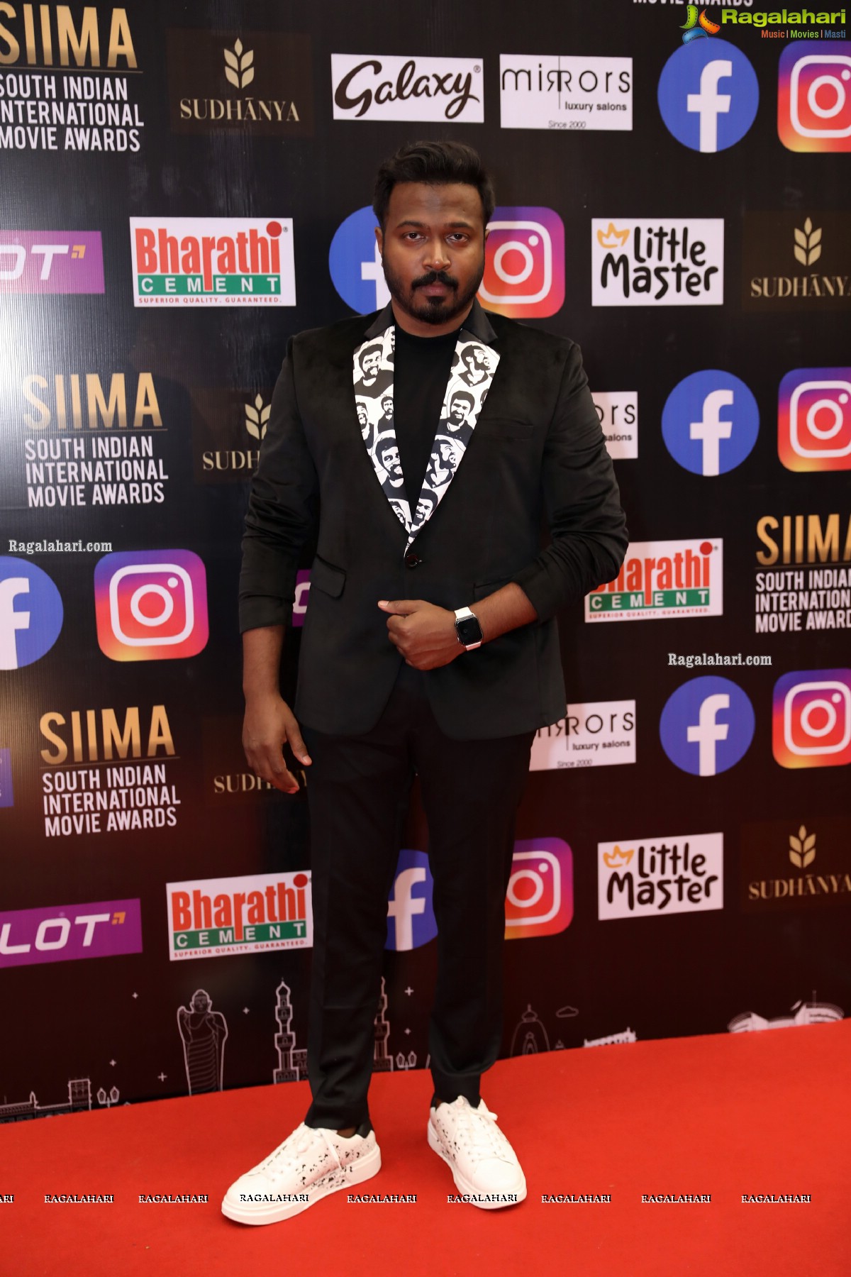 SIIMA 2021 Day 2: Chiranjeevi, Kushboo, Radikaa Sarathkumar, Rana, Shanvi Shine on the Red Carpet