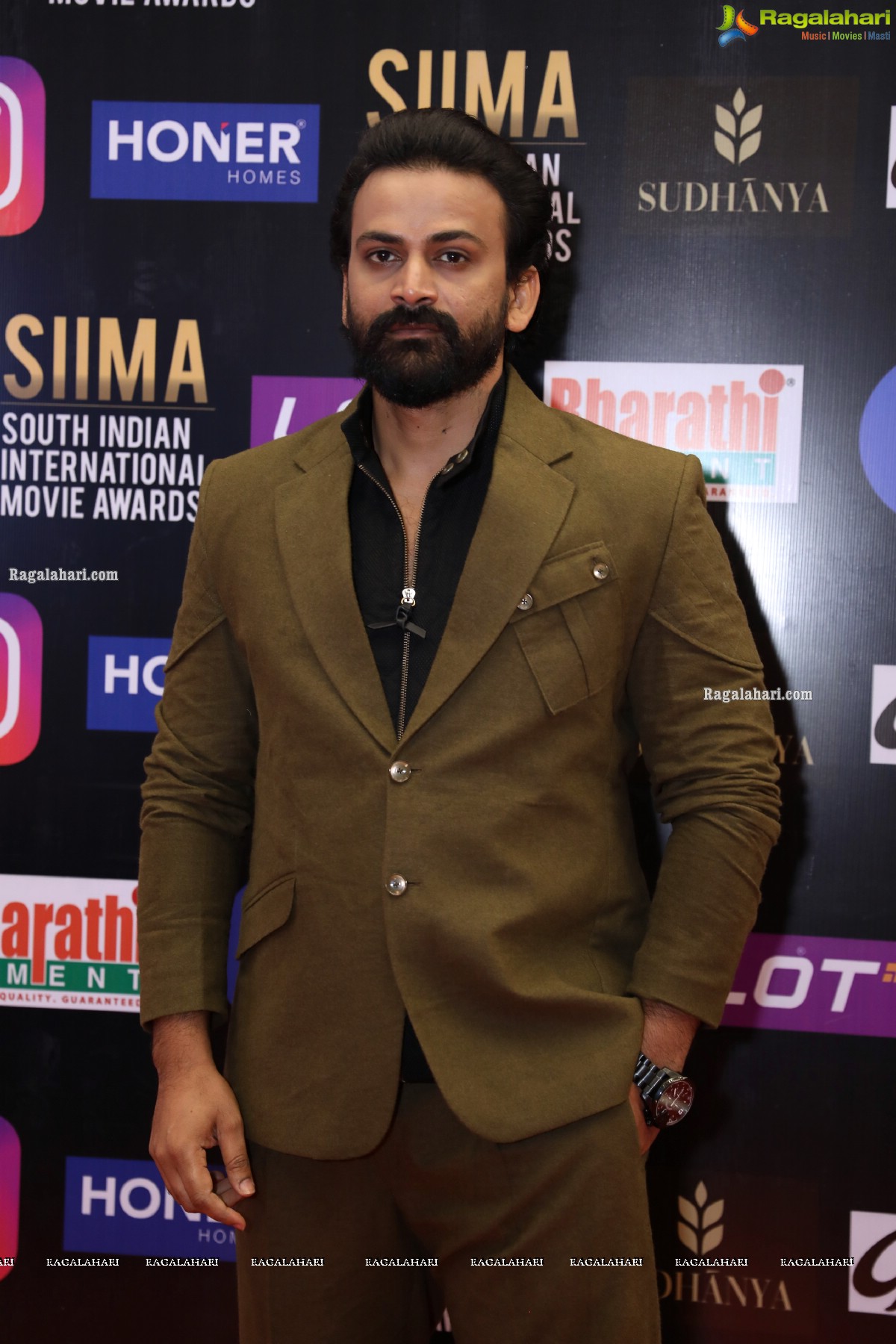 SIIMA 2021 Day 2: Chiranjeevi, Kushboo, Radikaa Sarathkumar, Rana, Shanvi Shine on the Red Carpet