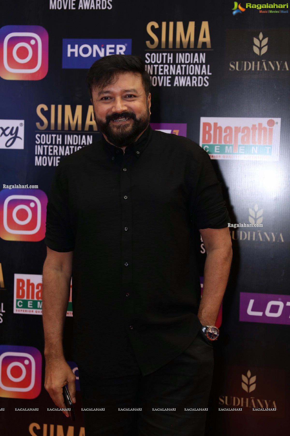 SIIMA 2021 Day 2: Chiranjeevi, Kushboo, Radikaa Sarathkumar, Rana, Shanvi Shine on the Red Carpet