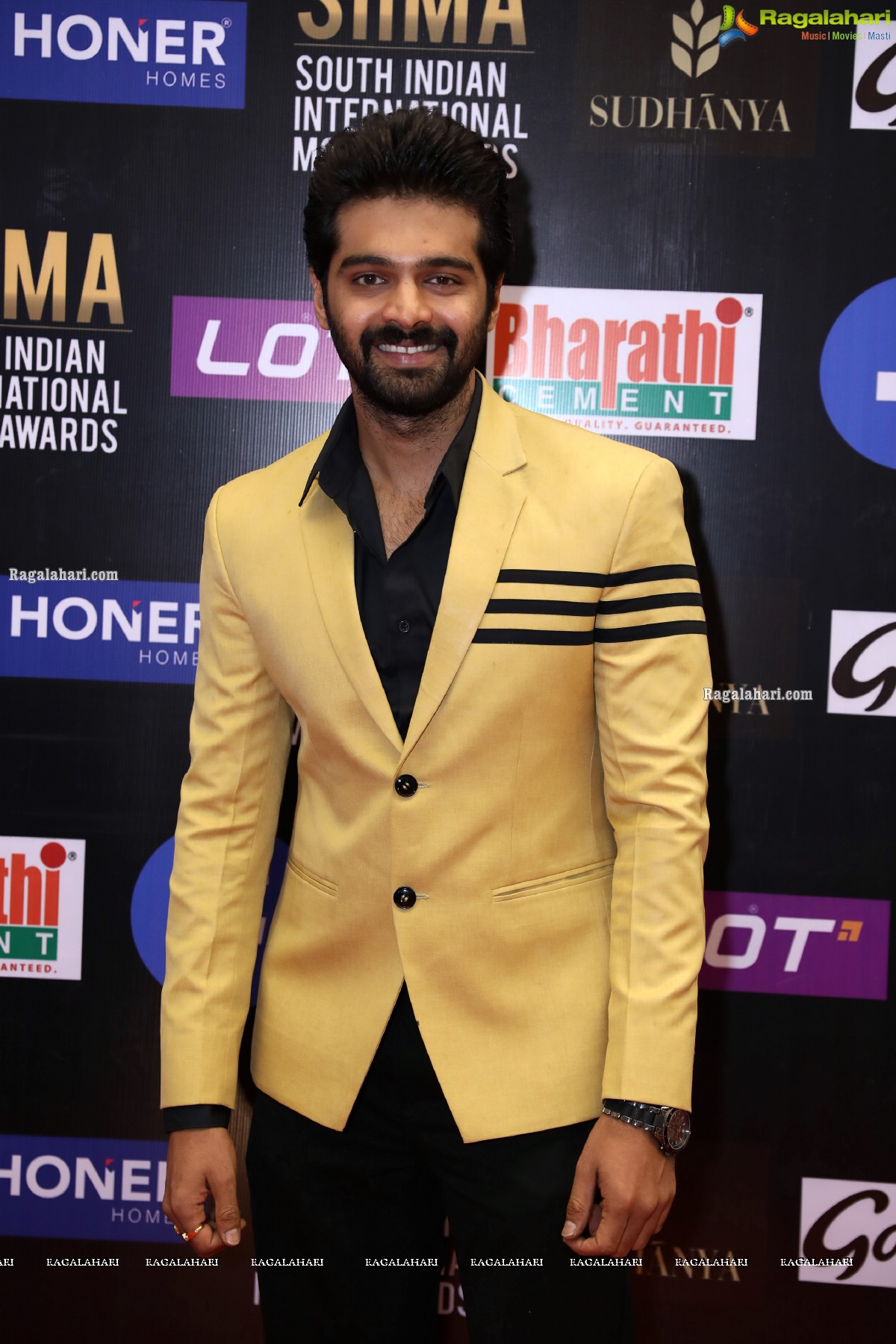 SIIMA 2021 Day 2: Chiranjeevi, Kushboo, Radikaa Sarathkumar, Rana, Shanvi Shine on the Red Carpet