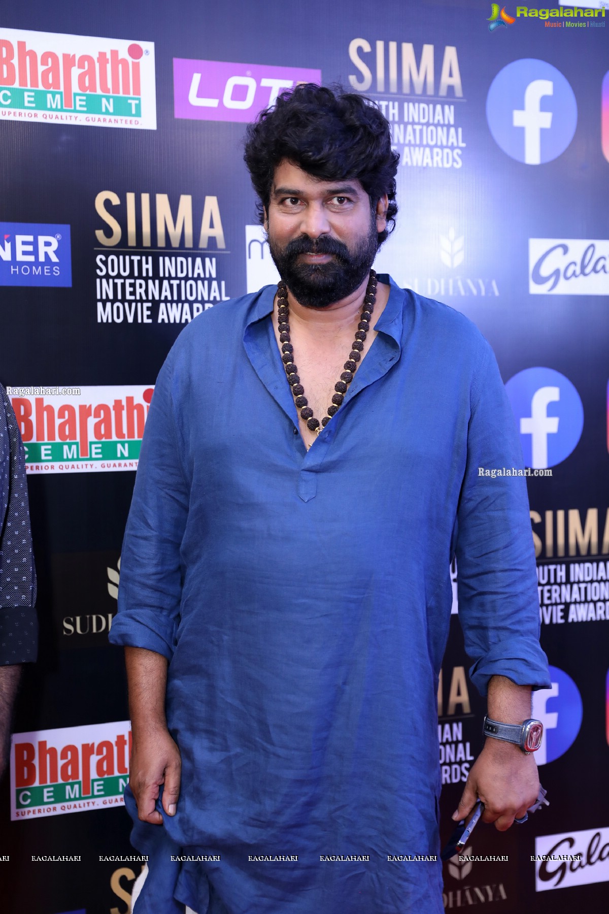 SIIMA 2021 Day 2: Chiranjeevi, Kushboo, Radikaa Sarathkumar, Rana, Shanvi Shine on the Red Carpet