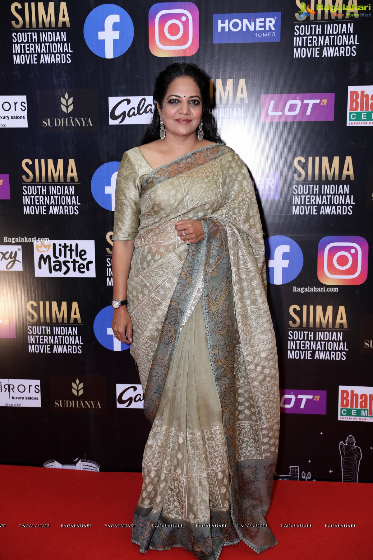 SIIMA 2021 Day 2: Chiranjeevi, Kushboo, Radikaa Sarathkumar, Rana, Shanvi Shine on the Red Carpet