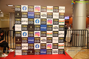 SIIMA Awards 2021 Red Carpet Event