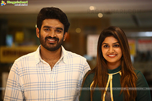 Nenu Meeku Baga Kavalsinavadini Trailer Launch