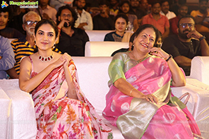 Oke Oka Jeevitham Movie Pre-Release Event