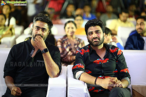 Oke Oka Jeevitham Movie Pre-Release Event