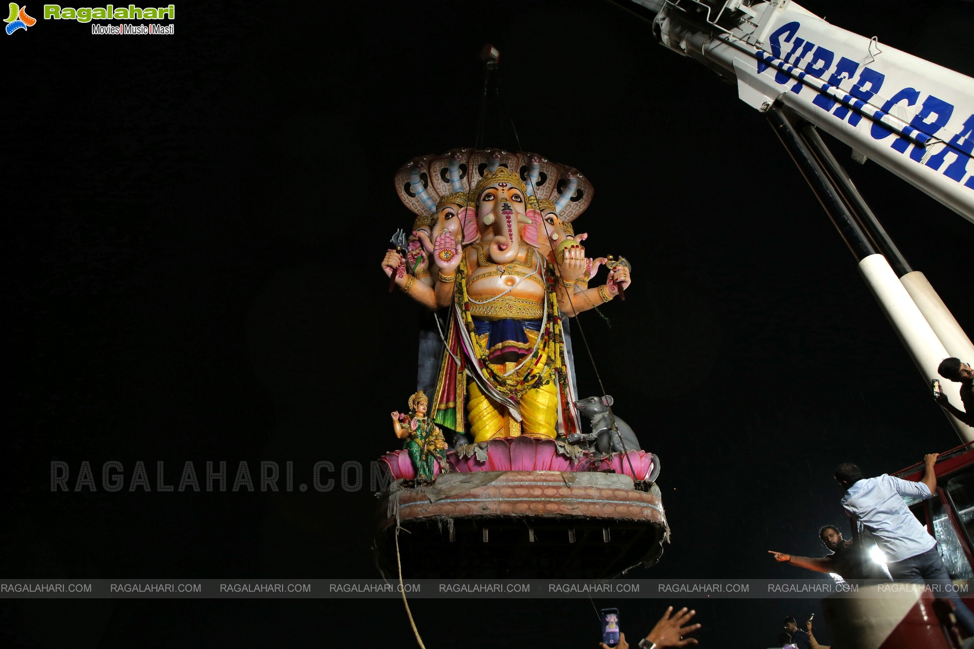 Khairatabad Ganesh Nimajjanam 2022 at Tank Bund in Hyderabad