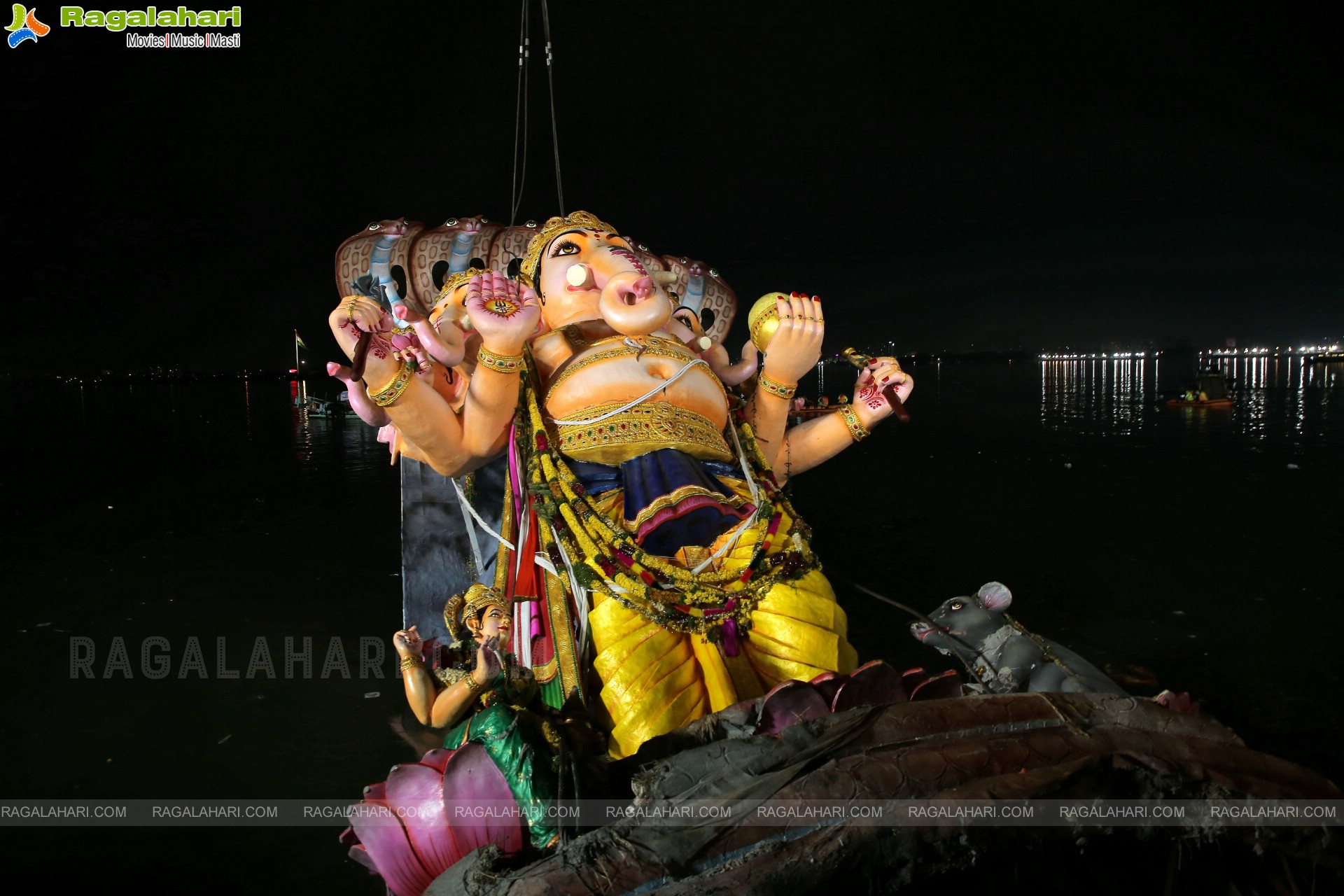 Khairatabad Ganesh Nimajjanam 2022 at Tank Bund in Hyderabad