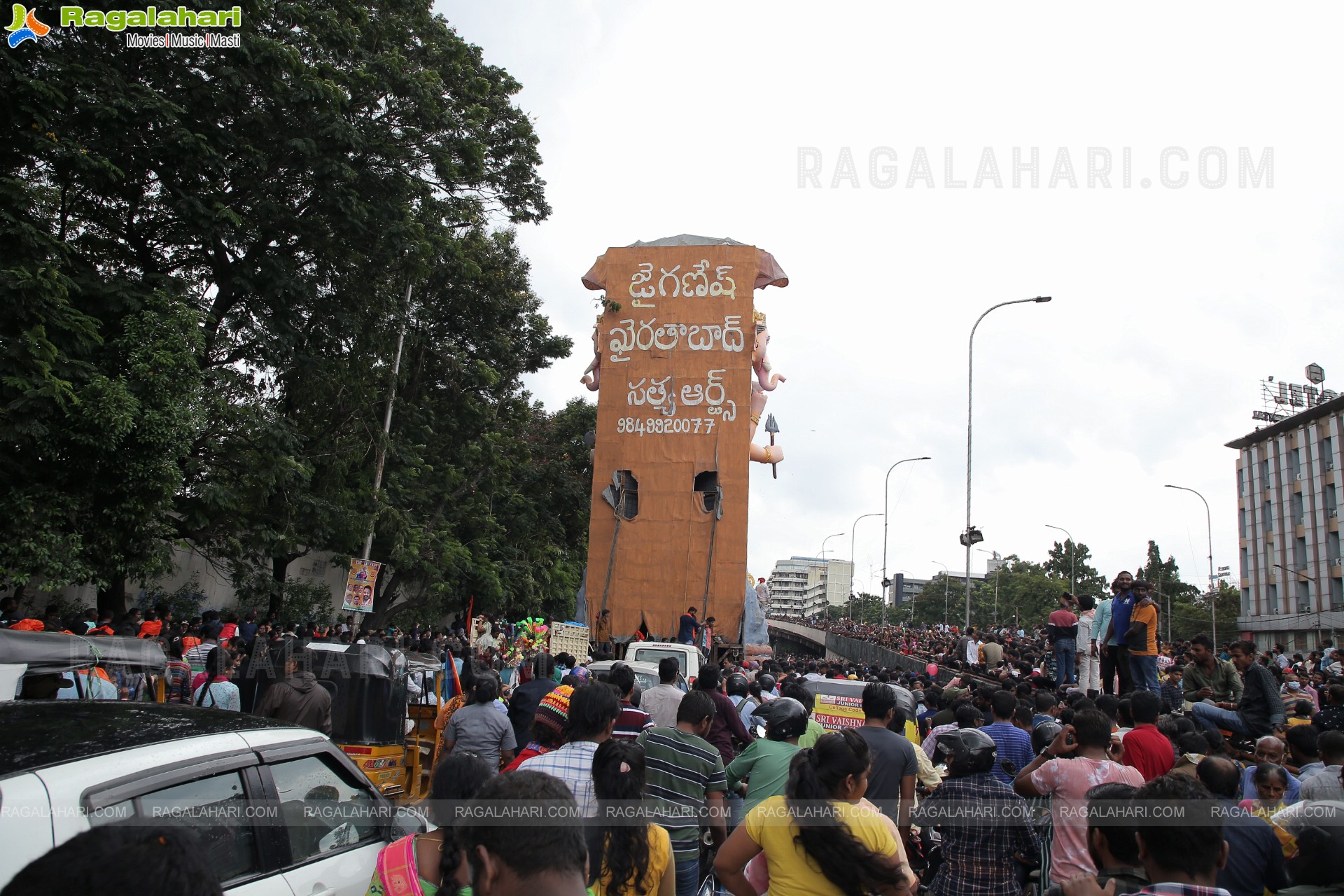 Khairatabad Ganesh Nimajjanam 2022 at Tank Bund in Hyderabad