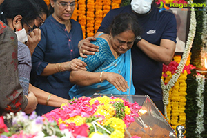 Tollywood Celebs Pay Last Respects to Krishnam Raju