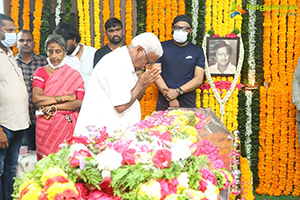 Tollywood Celebs Pay Last Respects to Krishnam Raju