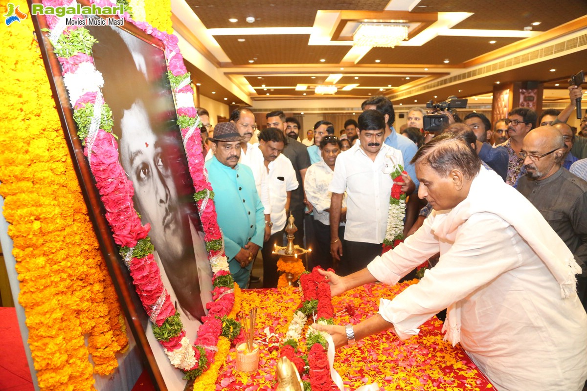 Krishnam Raju Santhapa Sabha By Telugu Film Industry