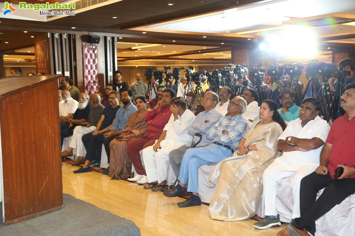 Krishnam Raju Santhapa Sabha By Telugu Film Industry