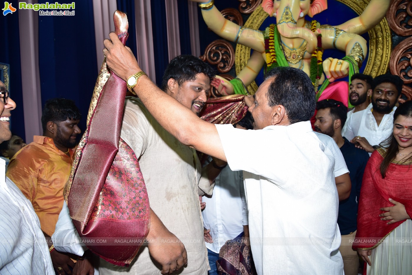 Manchu Manoj With His Fiancee Bhuma Mounika Reddy Visits Ganesh Mandapam at TRT Colony