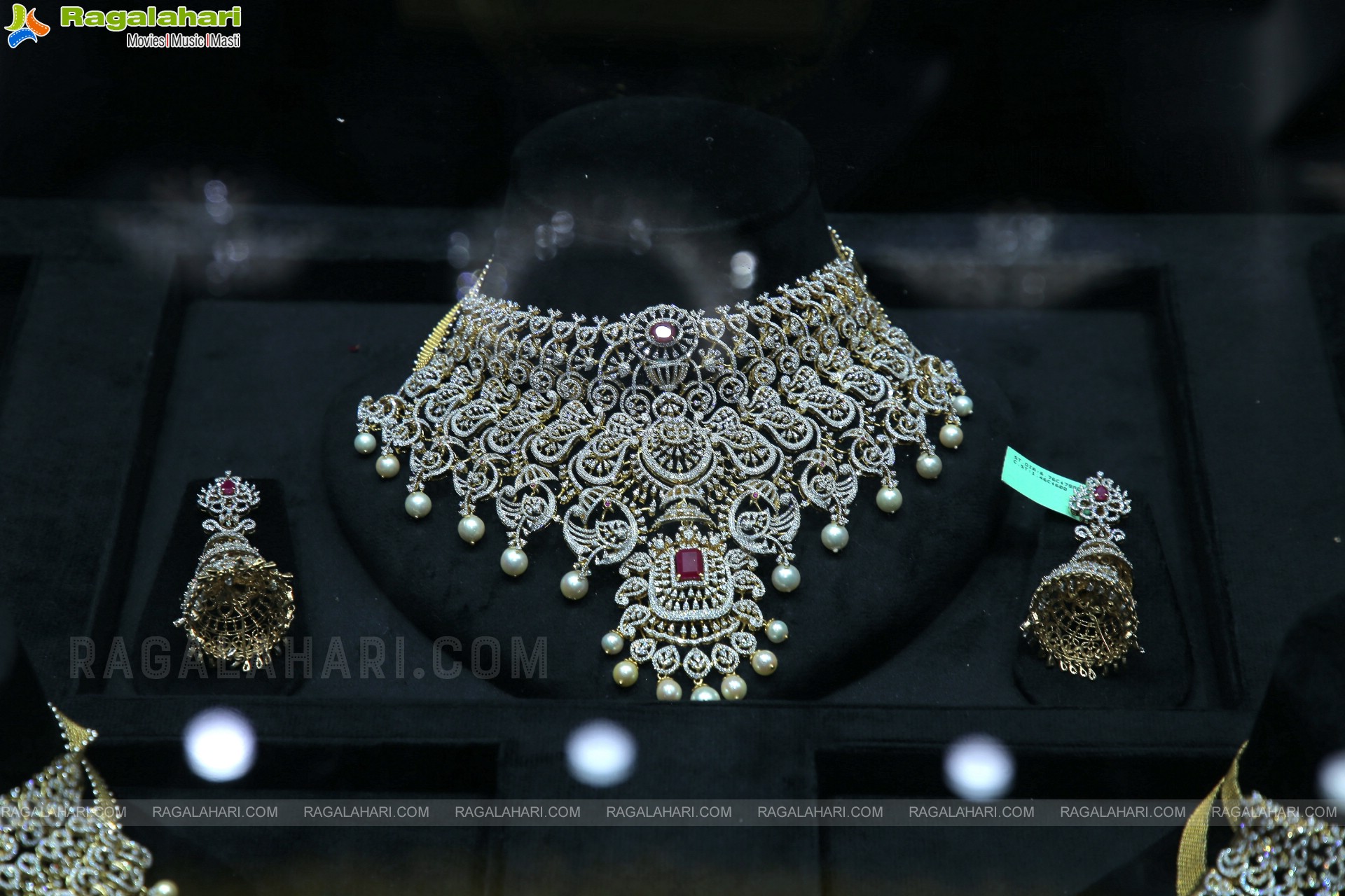 Manepally Jewellers Largest Wedding and Bridal Jewellery Showroom Launch at Panjagutta