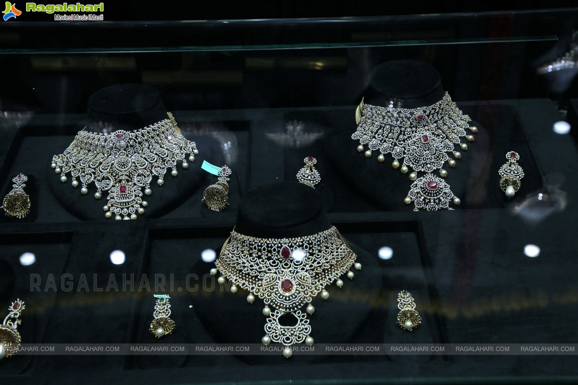 Manepally Jewellers Largest Wedding and Bridal Jewellery Showroom Launch at Panjagutta