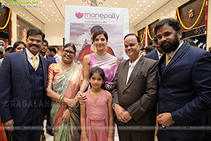 Manepally Jewellers Wedding Jewellery Showroom